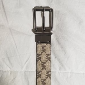 Michael Kors- REVERSIBLE classic leather belt